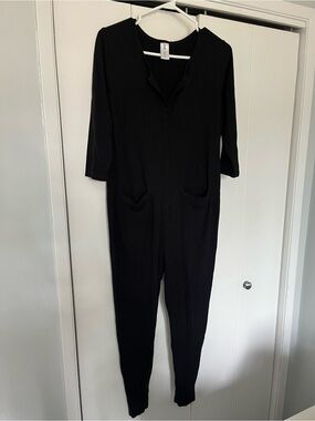 Smash + Tess Black lounge comfy one piece Jumpsuit with Front Pockets